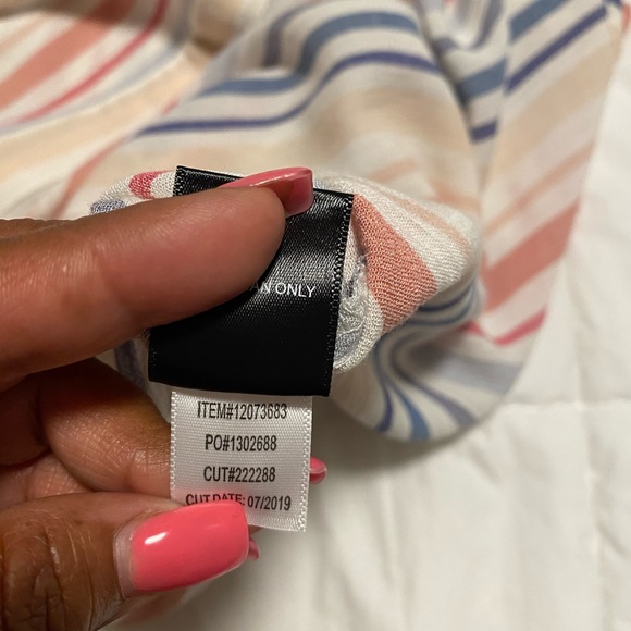 Torrid BLUE MULTI STRIPE GAUZE BUTTON FRONT BLOUSE - Picture 6 of 6